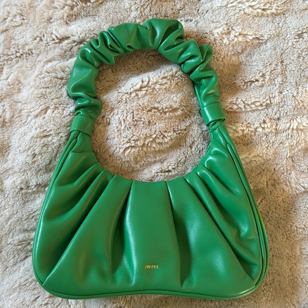 JW PEI bag